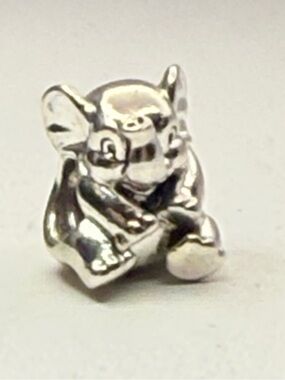 Retired Pandora Lucky Elephant Charm
SKU 791902